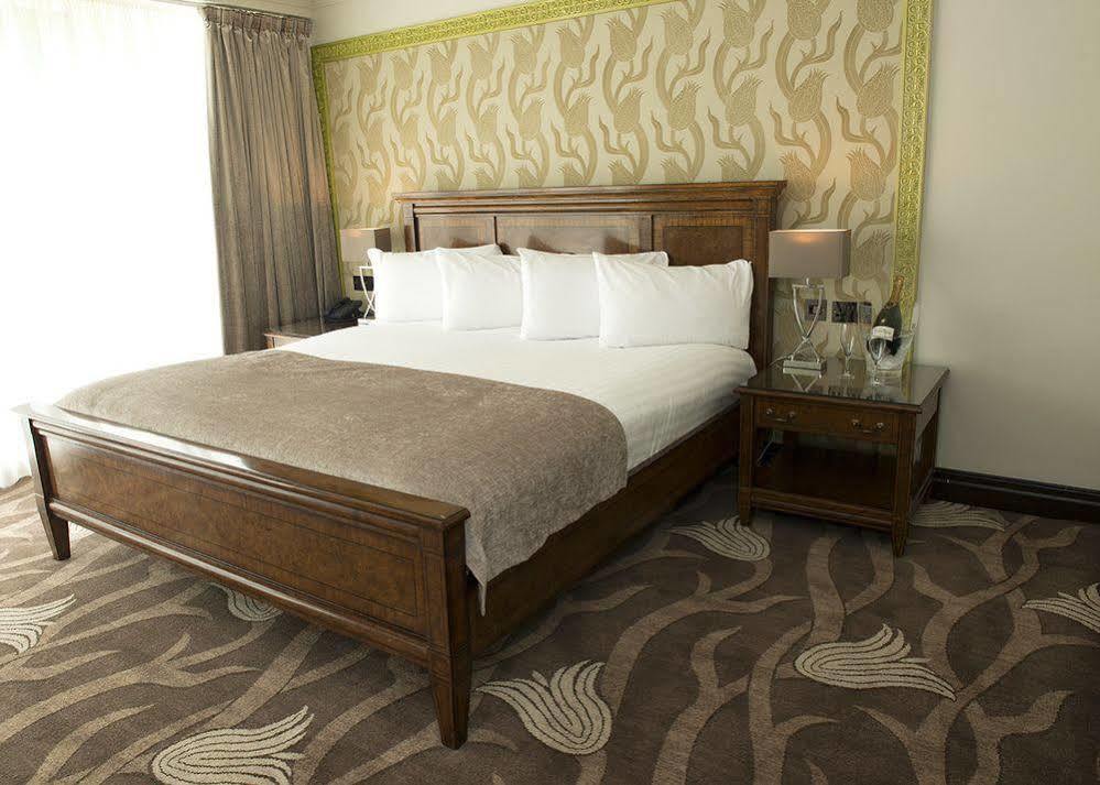 Boyne Valley Hotel - Bed & Breakfast Only Drogheda Buitenkant foto